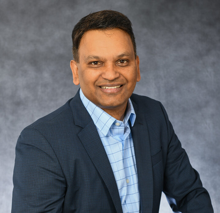 Mastering Customer Personalization at Scale with Ravi Kandikonda, SVP of Marketing at Zillow